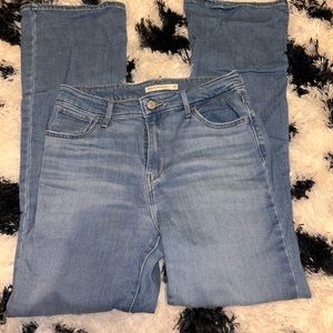 Levi Boot cut jeans
